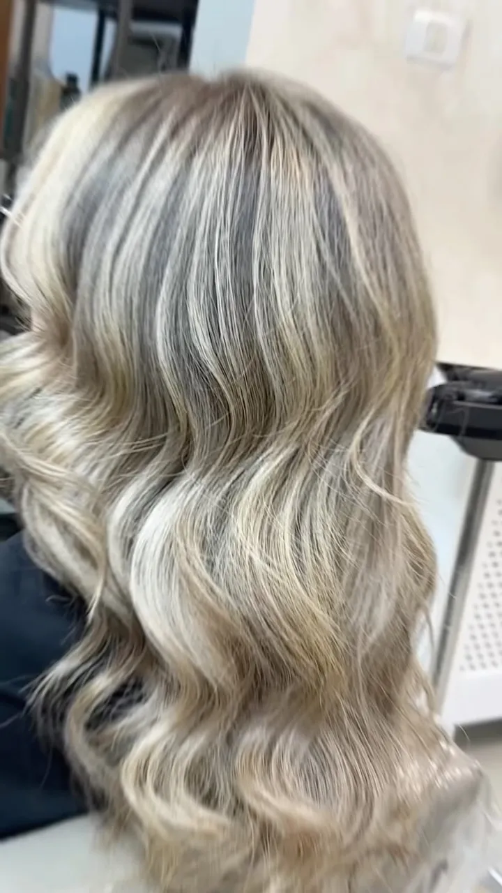 Balayage în valuri
